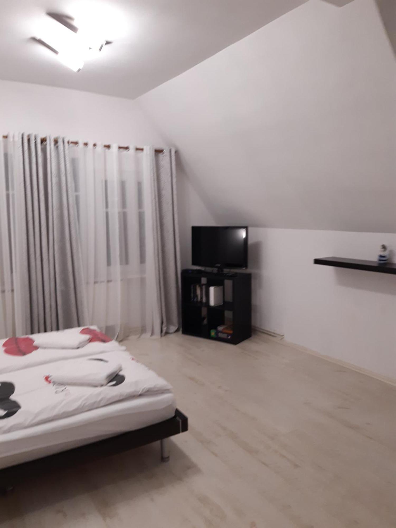 Bialy Apartament 폴라니카-즈루이 외부 사진